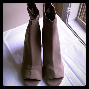 Primark-Open toe booties